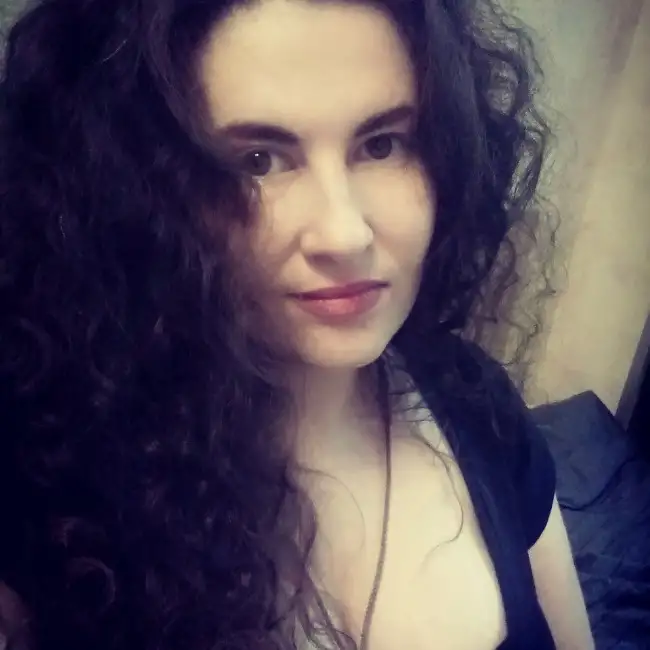 Uliana, 41 - עלית דייט