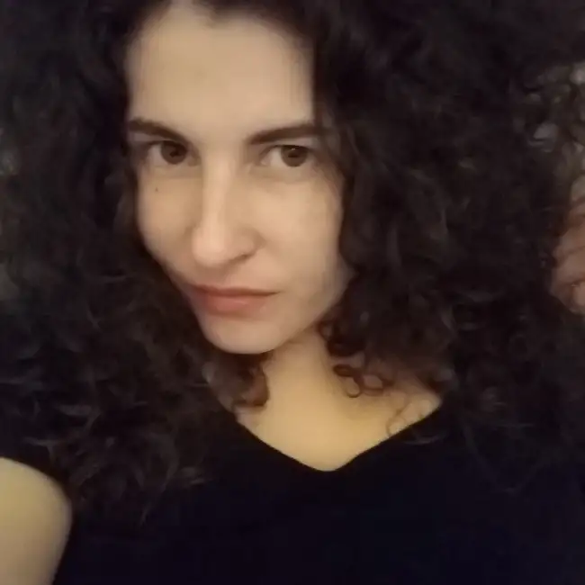 Uliana, 41