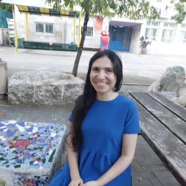 אירינה · 43 ·           